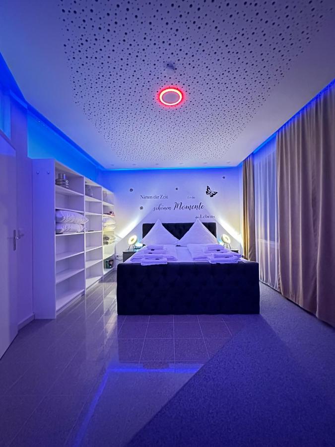 Apartment Modern Neuburg U - - 2 Zimmer, Komfort, Zentrum, Wi-fi, Smart Tv, Stellplatz, Kueche