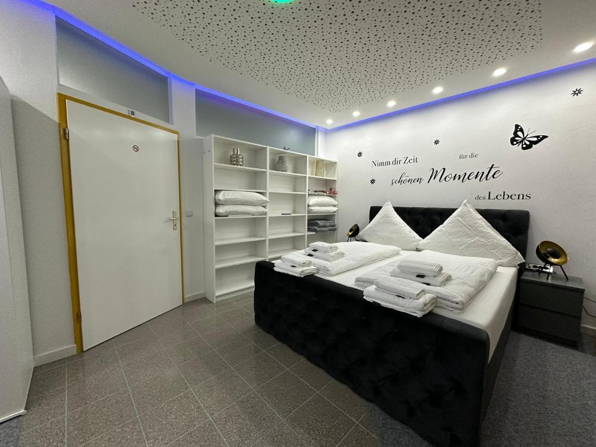 Modern Neuburg U - - 2 Zimmer, Komfort, Zentrum, Wi-fi, Smart Tv, Stellplatz, Kueche Apartment Neuburg an Der Donau