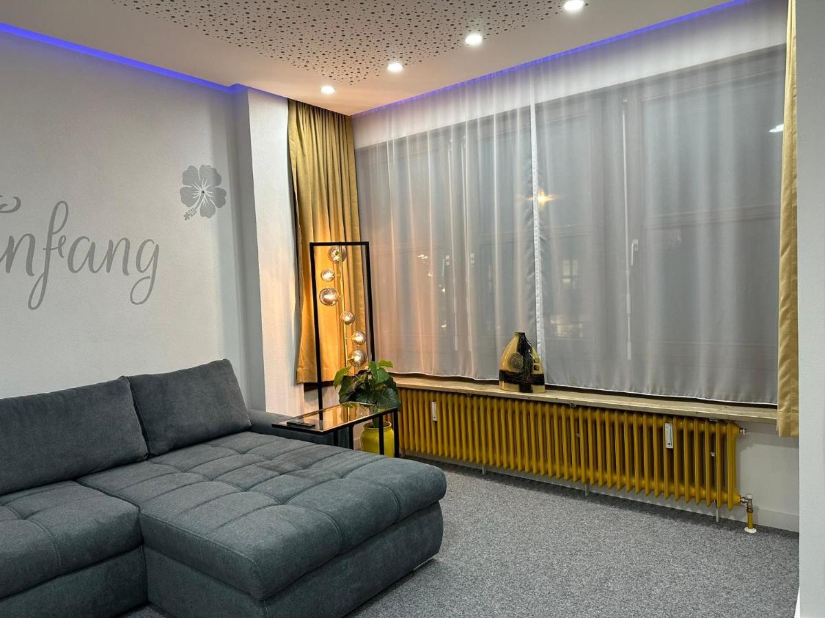 Modern Neuburg U - - 2 Zimmer, Komfort, Zentrum, Wi-fi, Smart Tv, Stellplatz, Kueche *